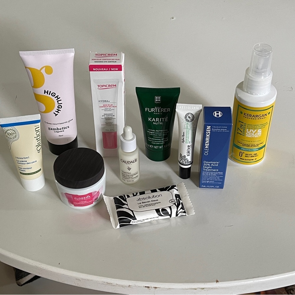 Skincare & Haircare Bundle - Picture 13 of 13
